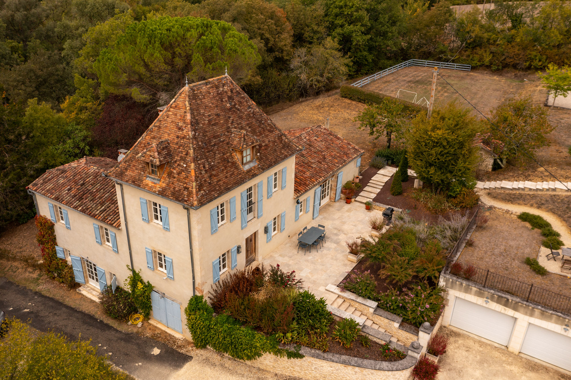 Roques cottage maison de vacances famille luxe piscine chauffée gers occitanie©gascognecollection