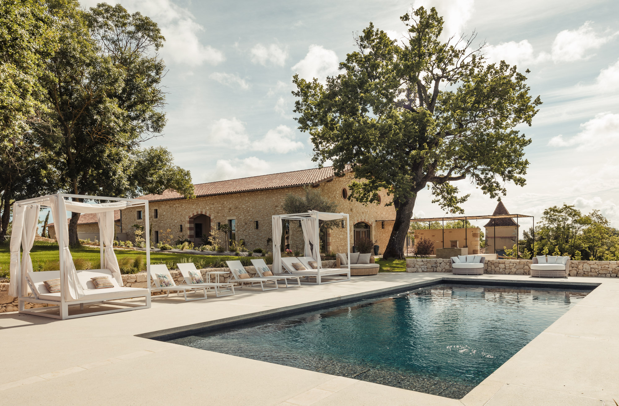 Domaine Gers- gîte de luxe gers 15 pers - 5 étoiles - piscine privée chauffée @Gascogne collection