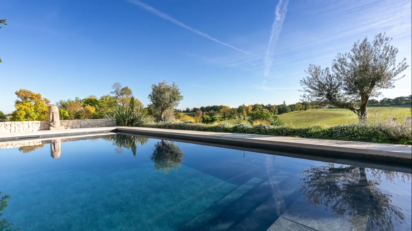 Domaine Gers- gîte de luxe gers 15 pers - 5 étoiles - piscine privée chauffée @Gascogne collection